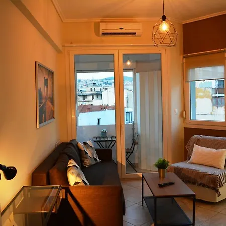 Top Floor Downtown Apartment